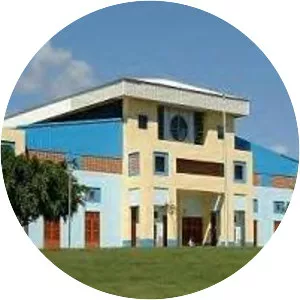 Coliseo Rebekah Colberg Cabrera - 