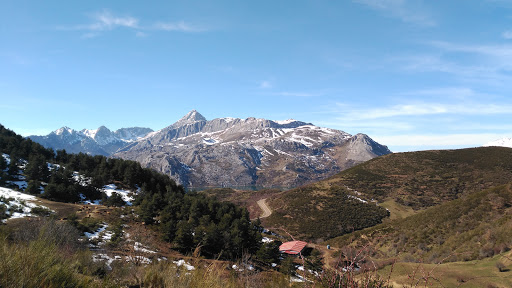Collada de las Vallejas - Hiking area in Spain