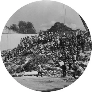 Collapse of Hotel New World