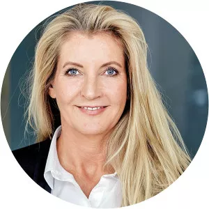 Colleen-Bettina Rosenblat-Mo