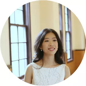 Colleen Lee - Pianist