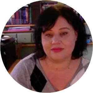 Colleen Vanderlinden - Author