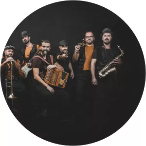 collettivo decanter bandadriatica - Musical band