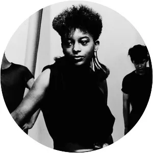 Colourbox - Musical group