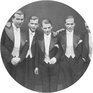 Comedian Harmonists - Musical group