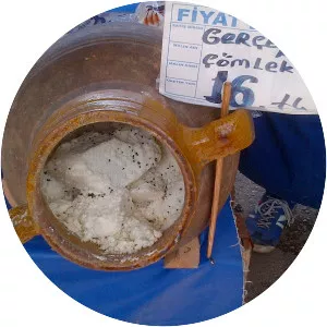 Çömlek cheese (Küp peyniri)