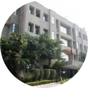 COMM-IT Career Academy - Private university