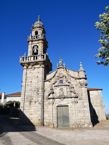 Concello de Carballeda de Avia - City or town hall in Carballeda de Avia, Spain