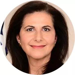 Concetta Fierravanti-Wells