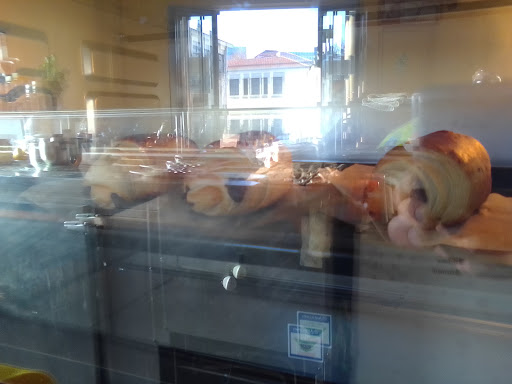 Confeitaria Lago Azul - Confectionery store