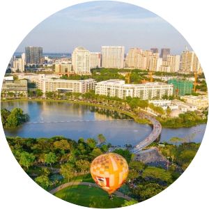 cong vien ho ban nguyet