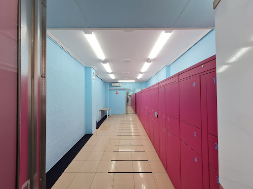 CONSIGNAS 24H - LOCKERS MADRID - GUARDAR MALETAS - EQUIPAJES - LOCKING MADRID - Self-storage facility in Madrid, Spain