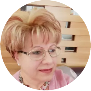 Consuela Roșu photograph