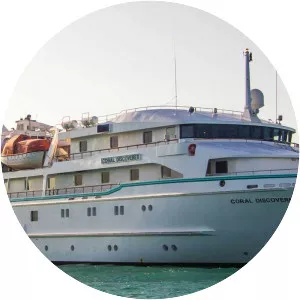 Coral Discoverer - Ship