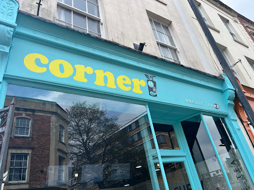 Corner bubble tea