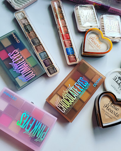 Cosmeticosyireh.es - Beauty product supplier in Madrid, Spain