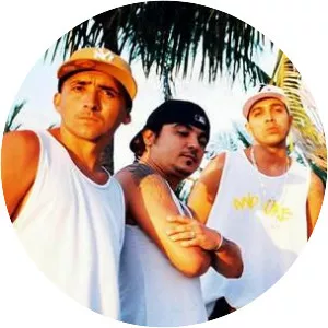 Costa a Costa - Musical group