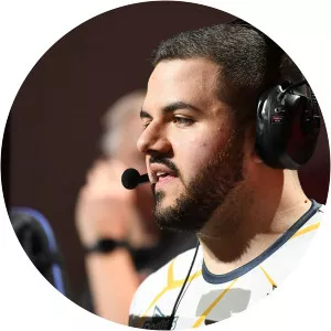 CouRageJD - YouTuber