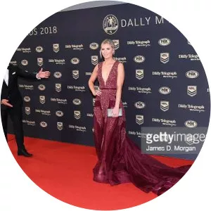 Courtney Blaine photograph