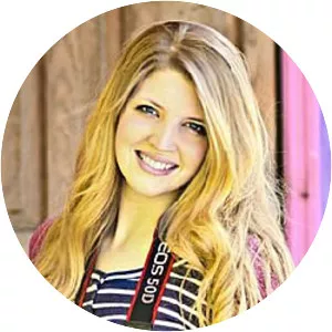 Courtney Collingsworth Metz - Musical artist