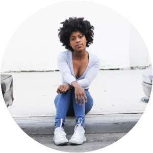 Courtnie - Musical artist