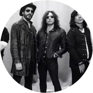 Coverheads - Musical group