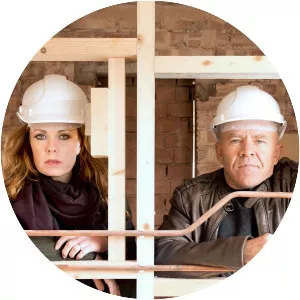 Cowboy Builders - TV program