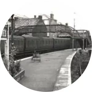 Cowes railway station