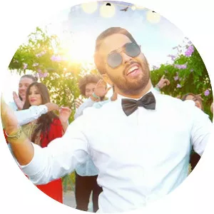 Cravata - Musical artist