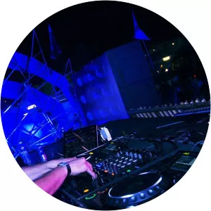 Crazy For Noughties Voices: Top 50 - TV program