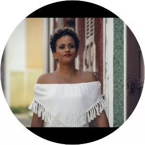 Cremilda Medina - Musical artist