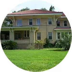 Crescent City Historic District - 