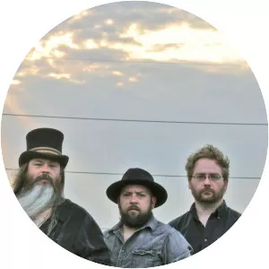 Cricketbows - Musical artist