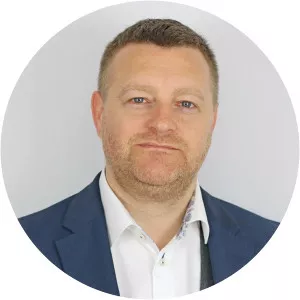 Cris Beswick - Author