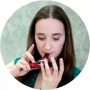 Cris Gale - Musical artist