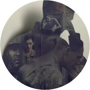 Crisis Hotline: Veterans Press 1 - 2013 ‧ Short/Documentary ‧ 40 mins