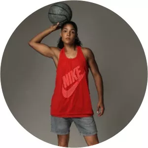 Crissa Jackson - YouTuber