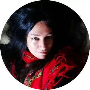 Cristina Ohana - Cláudia Ohana's sister