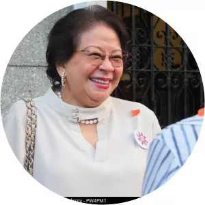 Cristina Roco - Renato Corona's wife