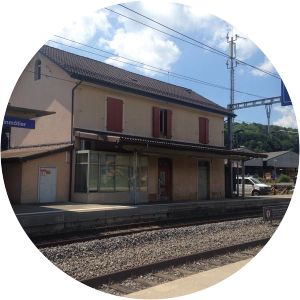 Croy-Romainmôtier railway station