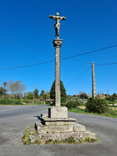 Cruceiro de San Pedro de Ser