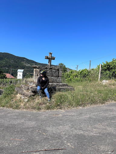Cruceiro entre Astariz e a Capela - Historical landmark in Spain