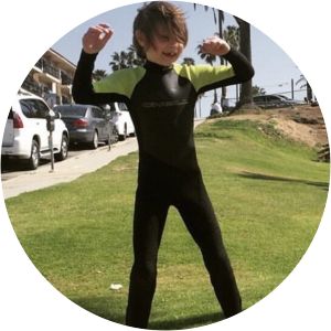 Cruz Hudson Rue photograph