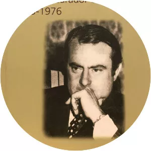 Cruz Martínez Esteruelas