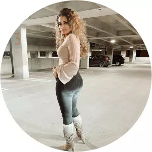 Crystal Espinal photograph