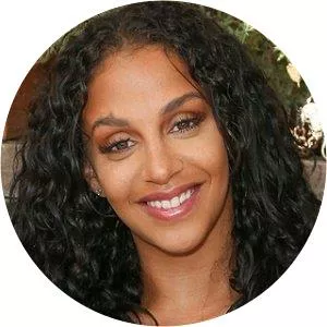 Crystal Renay photograph