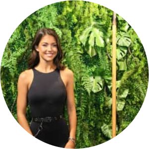 Csenge Horváth photograph