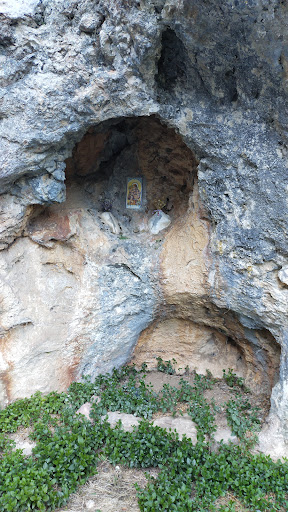 Cuevas de San Antonio - Hiking area in Spain