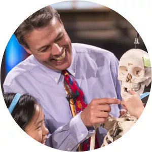 Curious Crew - 2013 ‧ 7 seasons