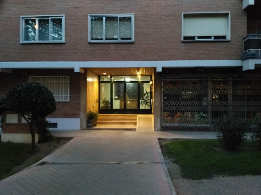 Cursos y Terapias Con Reiki